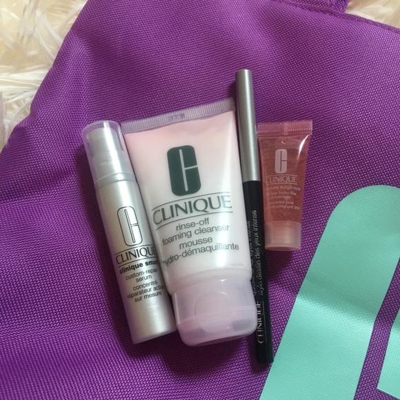 💕 Clinique Makeup and Skincare Bundle 💕 - Picture 3 of 6